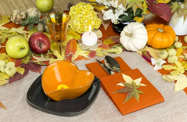 Design autumn serving table — Stock Photo, Image