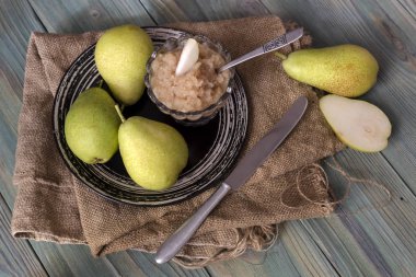 Armut ve armut püre