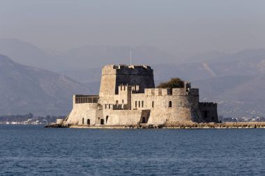Deniz kale (şehir Nafplio, Yunanistan Peloponnese)