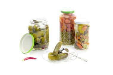 Kavanoz turşu sebze 