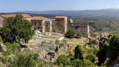 Açık hava müzesi Mystras. Yunanistan 'ın ortaçağ kenti, Sparta kenti yakınlarında.