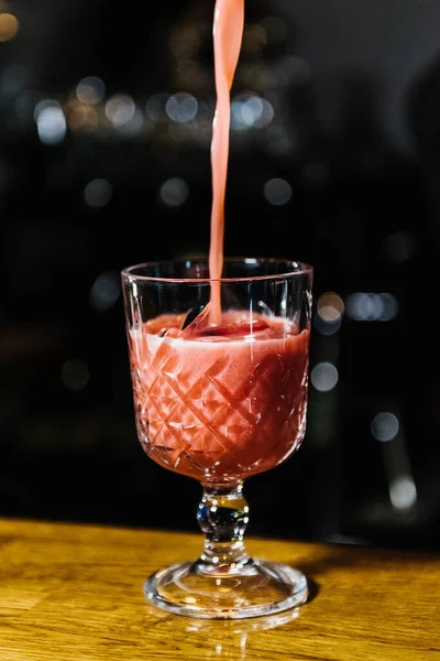 Red Cocktail Poured Glass — Stock Photo, Image