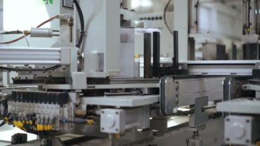 Yapışkanlı Pvc profil - plastik pencere imalatı. 4k
