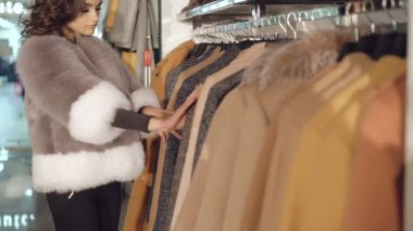 Moda Bayan kürklü mantolar butik seçme