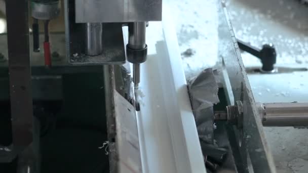 Fabbrica di finestre in plastica, processo — Video Stock