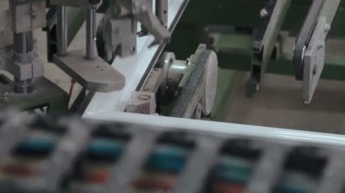 Satır üretim plastik pencere