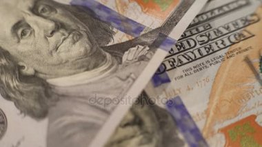 Yüz dolar 4 k masaya düşen bir sürü