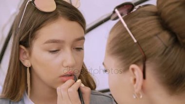 Moda makyaj oldukça küçük modeli 4 k için