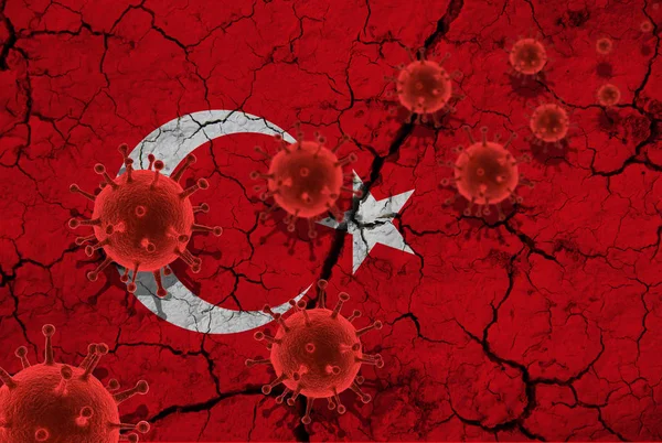 Красные вирусные клетки, эпидемическая инфекция пандемического гриппа, коронавирус, концепция азиатского гриппа, на фоне потрескавшегося флага Турции — стоковое фото