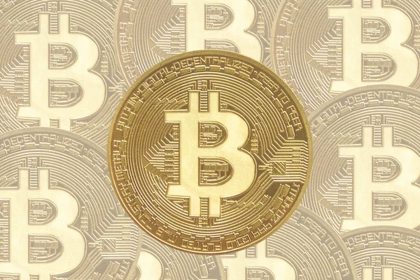Złoto Krypto Monety Bitcoin Btc Znak Tle Bitcoin Garbowane Monety — Zdjęcie stockowe