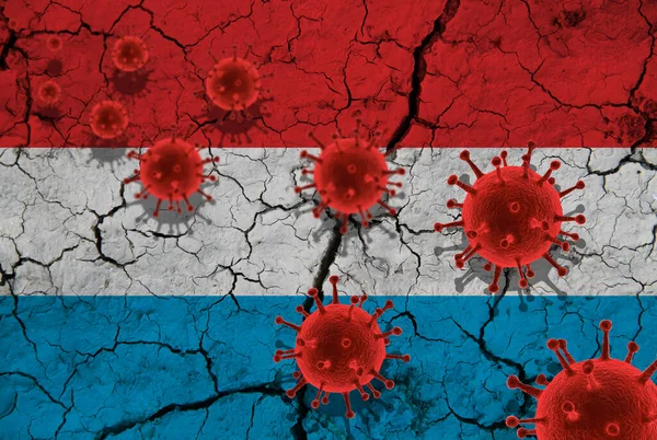赤いウイルス細胞 パンデミックインフルエンザウイルス感染症 コロナウイルス アジアのインフルエンザの概念は ルクセンブルク旗の割れの背景に — ストック写真