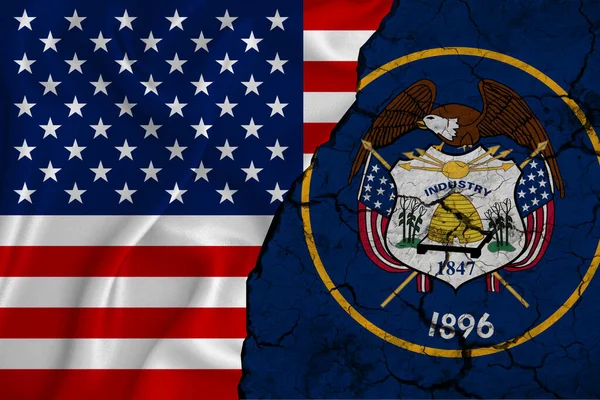 Förenta Staternas Flagga Vävning Struktur Med Flagga Utah Sprucken Mark — Stockfoto