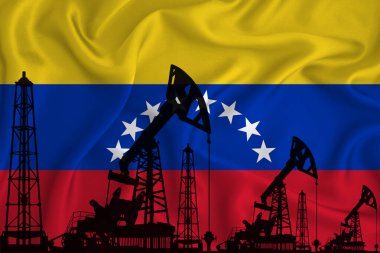 Venezuela bayrağının arka planında sondaj kulesi ve petrol kuyusu silueti var. Petrol ve gaz endüstrisi. Petrol alanları ve petrol şirketleri kavramı.