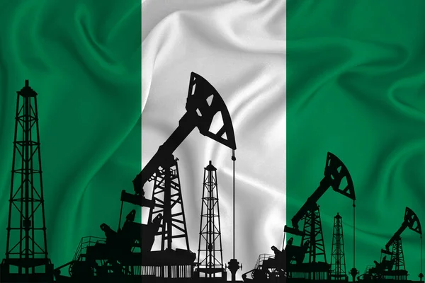 Silhouette Drilling Rigs Oil Derricks Background Flag Nigeria Oil Gas — Stock Photo, Image