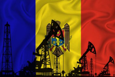 Moldova Bayrağı Geliştiriliyor. Bayrak arka planında sondaj kulesi ve petrol kulesi silueti. Petrol ve gaz endüstrisi. Petrol alanları, gaz ve petrol şirketleri kavramı.