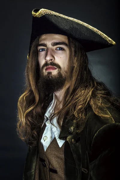 Retrato de un pirata medieval — Foto de Stock