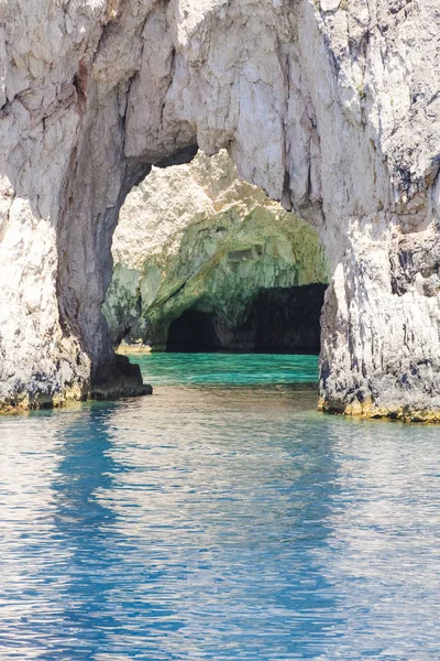 Jaskinie morskie na Zakynthos — Zdjęcie stockowe