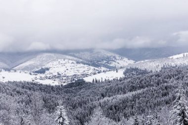 Kış Dağı Manzarası