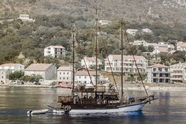 Paisaje del barco Montenegro — Foto de Stock