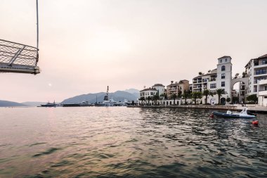 Limanda gün batımı 