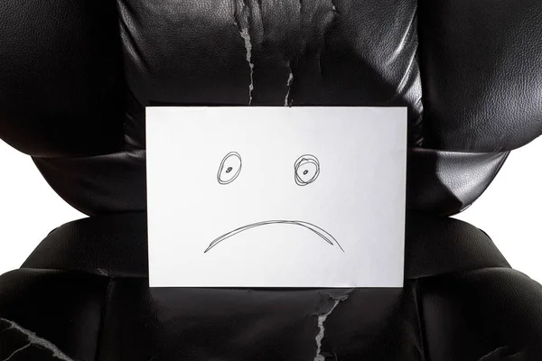 Cadeira pobre e sorriso triste — Fotografia de Stock