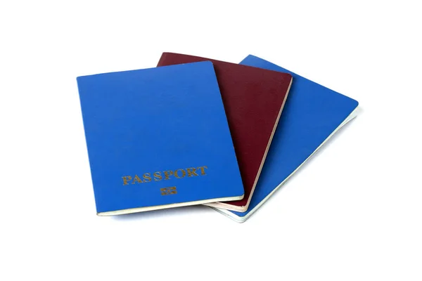 Beyaz bir arka plan üzerinde Pasaportlar — Stok fotoğraf