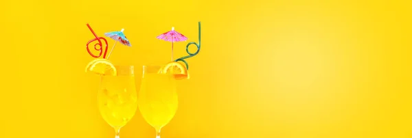 Cocktails de verão mockup panorâmico — Fotografia de Stock