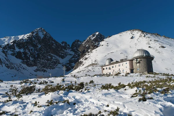 Gözlemevi yüksek tatras skalnate pleso - lomnicky stit - yüksek tatras - Slovakya