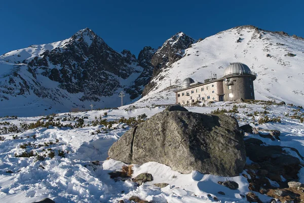 Gözlemevi yüksek tatras skalnate pleso - lomnicky stit - yüksek tatras - Slovakya
