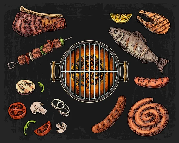 Barbekü Izgara üstten görünüm ile kömür, mantar, domates, biber, sosis, limon, Balık ve sığır eti biftek. Gıda Restoran Menü şablonu