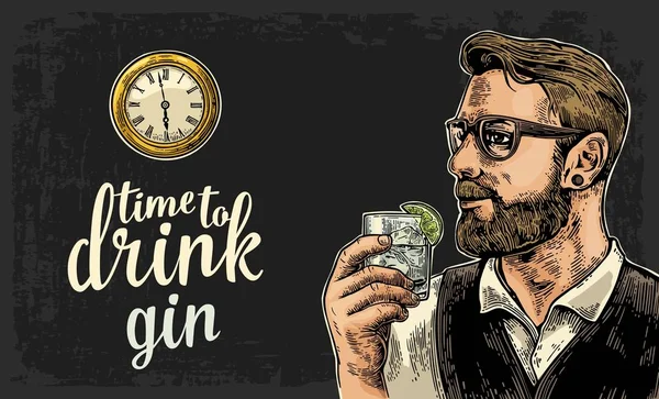 Hipster houden een glas jenever en antiek zakhorloge. — Stockvector