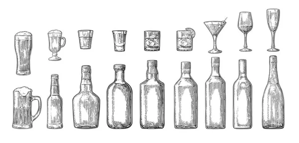 Set verre et bouteille de bière, whisky, vin, gin, rhum, tequila, champagne, cocktail — Image vectorielle