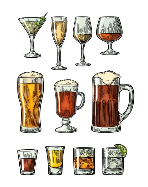 集玻璃啤酒、 威士忌、 酒、 杜松子酒、 朗姆酒、 龙舌兰酒、 白兰地、 香槟、 鸡尾酒、 熟料. — 图库矢量图片