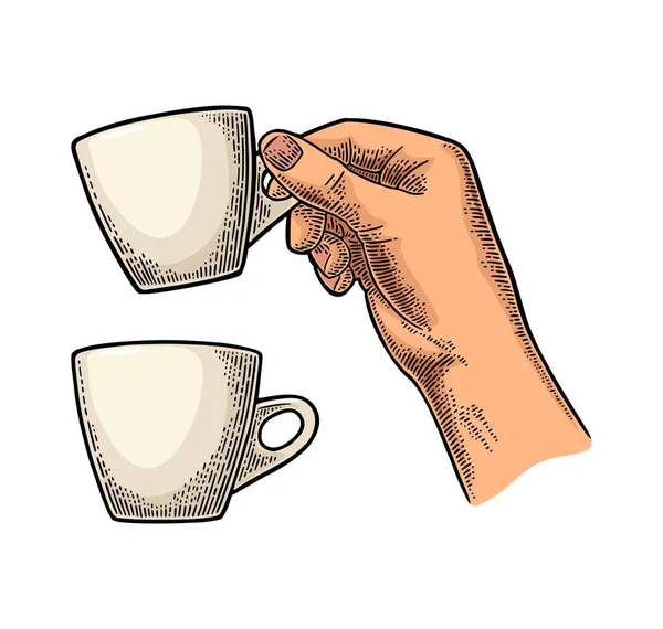Рука держит чашку кофе. Винтажная чёрная векторная гравировка — стоковый вектор