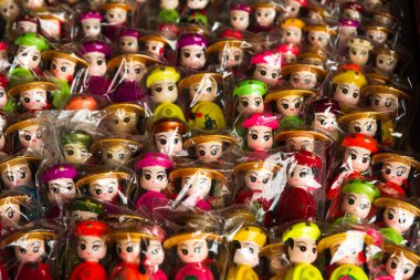 Vietnam hatıraları (geleneksel yaygın) Ninhbinh, Vietnam 'da satılmaktadır.