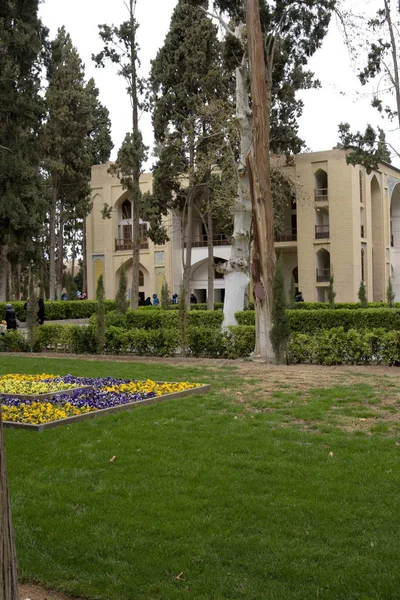 FIN, Kashan, Isfahán, Írán, 23 března 2017 je historický perská zahrada. Obsahuje si Kashan Fin Bath, kde byl zavražděn Amir Kabir, kancléř Qajarid, vrah odeslané tím králem Nasereddin šáha v roce 1852 — Stock fotografie