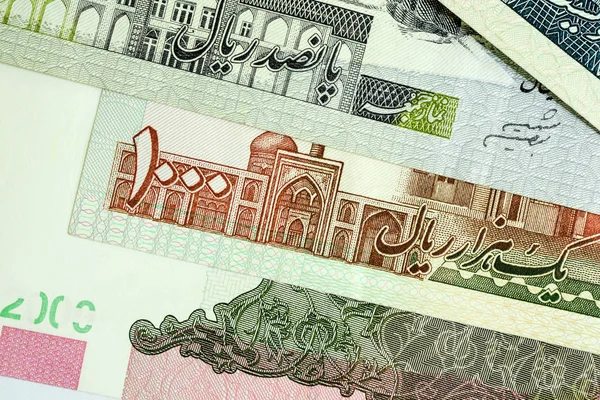 Billete y moneda iraníes de primer plano, Rials, República Islámica de Irán — Foto de Stock