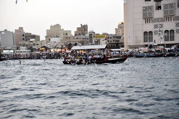 Al Fahidi tarihsel ve Dubai eski Souq Mahallesi'nde, Dubai, BM