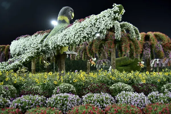 Dubai, Birleşik Arap Emirlikleri, 22 Mart 2018, Dubai mucize Bahçe Dubailand bölgesinde yer alan bölge ve dünyanın böyle bir benzersiz görüntüleme ve savurgan açık eğlence hedef birçok insan tarafından ziyaret için bir tür biridir