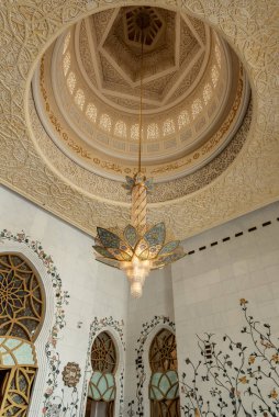 Şeyh Zayed Camii, Abu Dabi, Birleşik Arap Emirlikleri