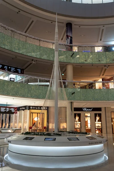 Dubai Creek tower Model w Dubai Mall, Dubaj, Zjednoczone Emiraty Arabskie — Zdjęcie stockowe