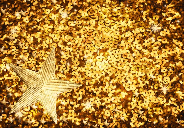 Grande belo Natal e Feliz Ano Novo banner feriado festivo com estrelas e lantejoulas. Um fundo de celebração brilhante. Têxtil elegante brilho dourado. Visão superior, espaço de cópia para o seu texto . — Fotografia de Stock