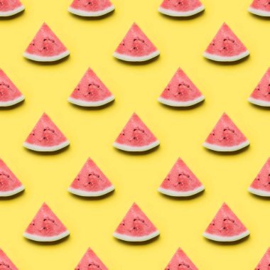 Karpuz sarıya doğradı. Düz yatıyordu. Gıda konsepti.