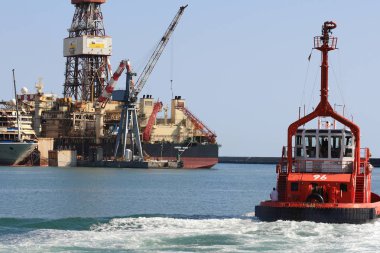Platform Eni saipem