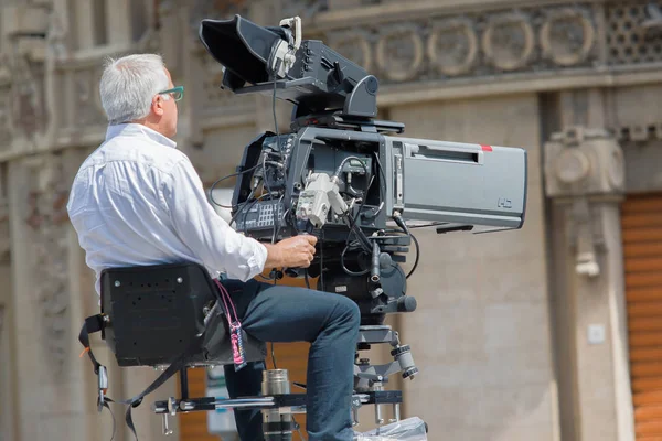 Cameraman in action — Stock Photo, Image