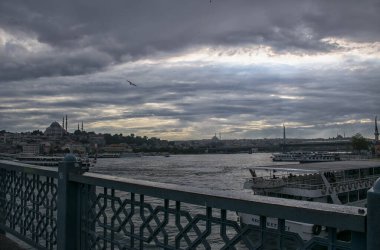Galata Köprüsü 'nden Süleyman Camii
