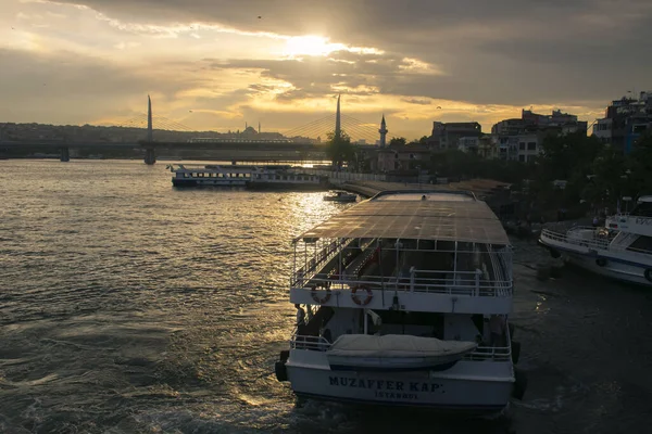 Міст Метро Пейзажі Сансет Стамбулі — стокове фото