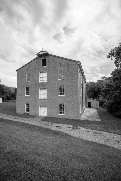 Watkins vlněné Mill State Park a státní historické místo — Stock fotografie