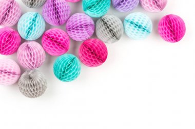 Petek dekorasyon topları