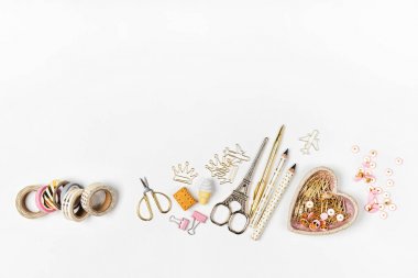 Okul konseptine dönüş.